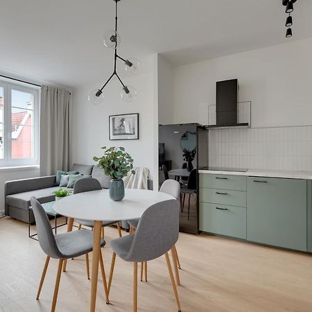Old Town Ogarna IV Glamour By Downtown Apartments 格但斯克 外观 照片