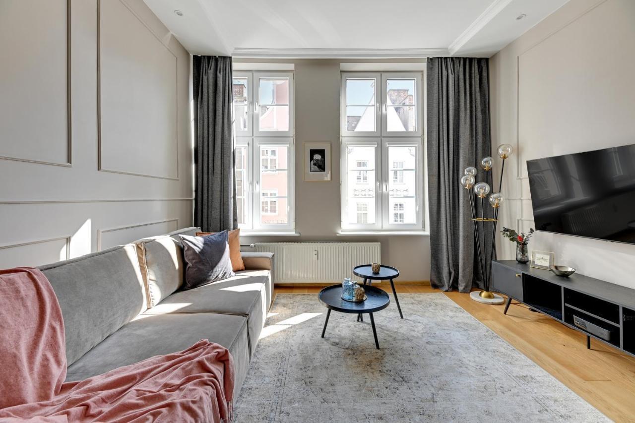 Old Town Ogarna IV Glamour By Downtown Apartments 格但斯克 外观 照片